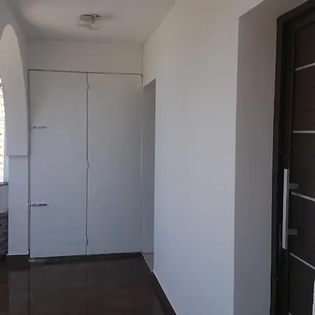 Stella Court Lägenhet