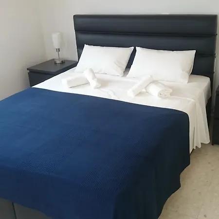 Stella Court *